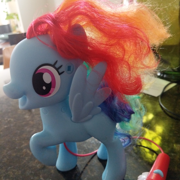 My Little Pony Singing Rainbow Dash Fun Play and Along w/Mic No Glasses b2 - Picture 14 of 15